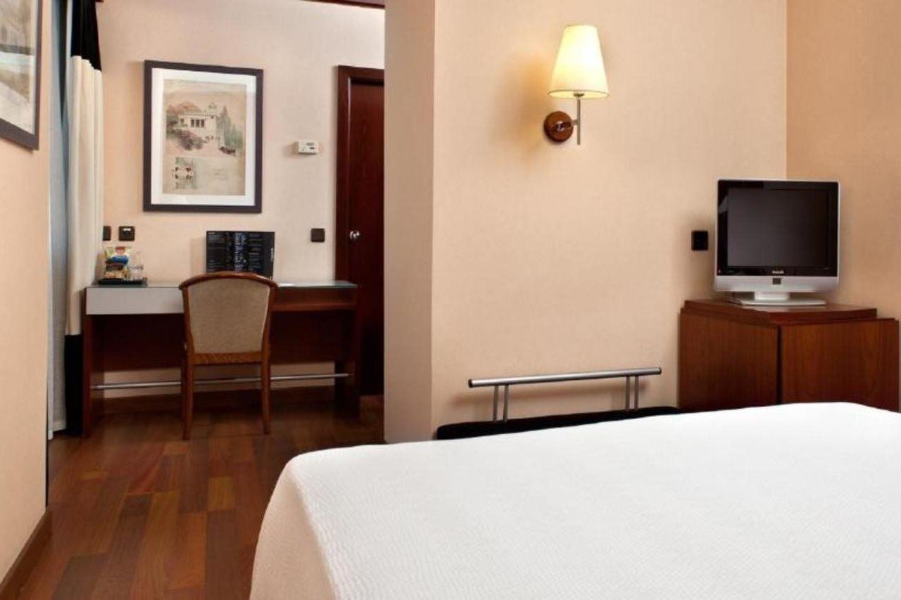 Hotel Occidental Viapol By Barceló Sevilha